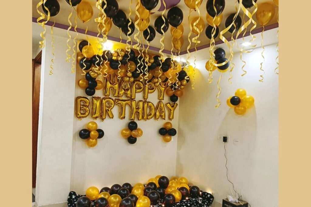 Birthday straight line arch decor